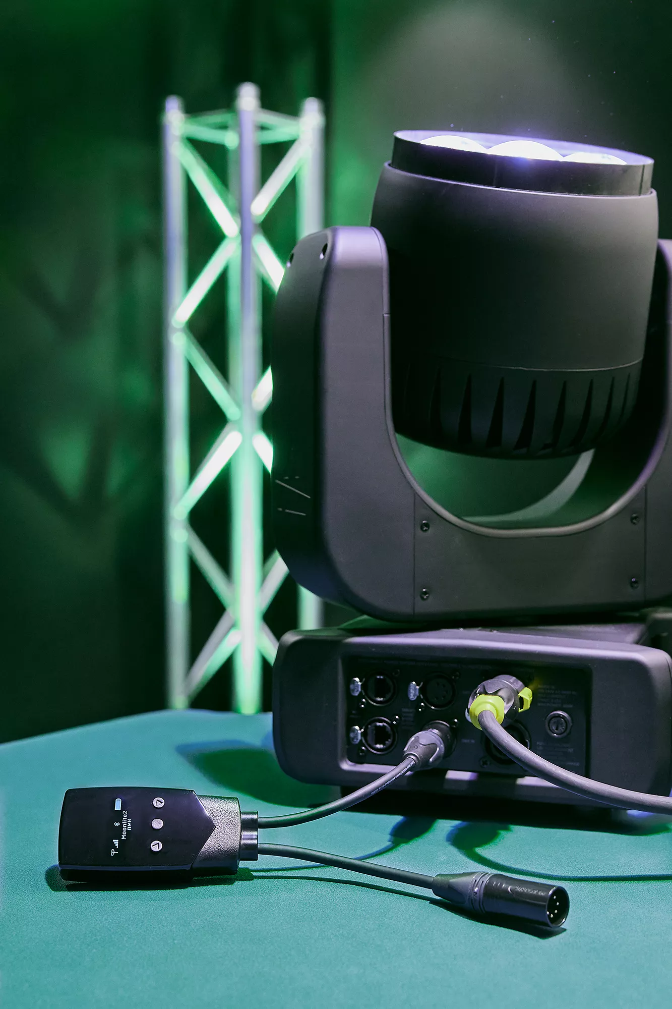 MoonLite2-LumenRadio-CRMX-3